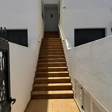 Casa Cueva De Los Verdes Punta Mujeres Exterior photo